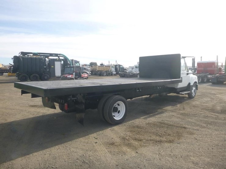 international-flatbed-dump-image-3