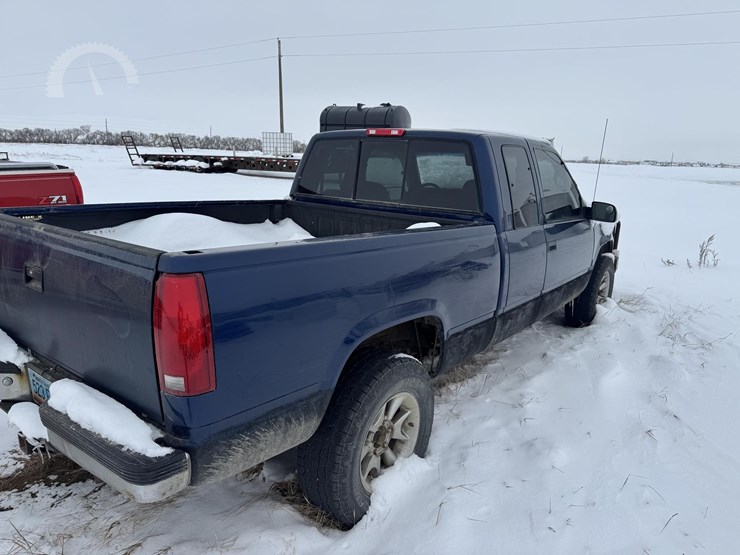 chevrolet-silverado-1500-image-3