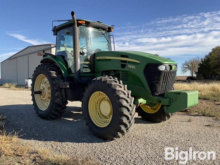 john-deere-7830-image-3