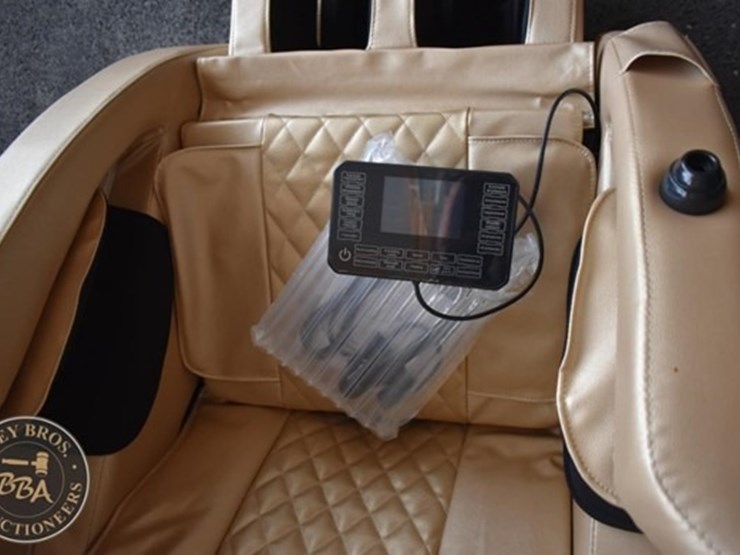 future-massage-chair-40745-image-5