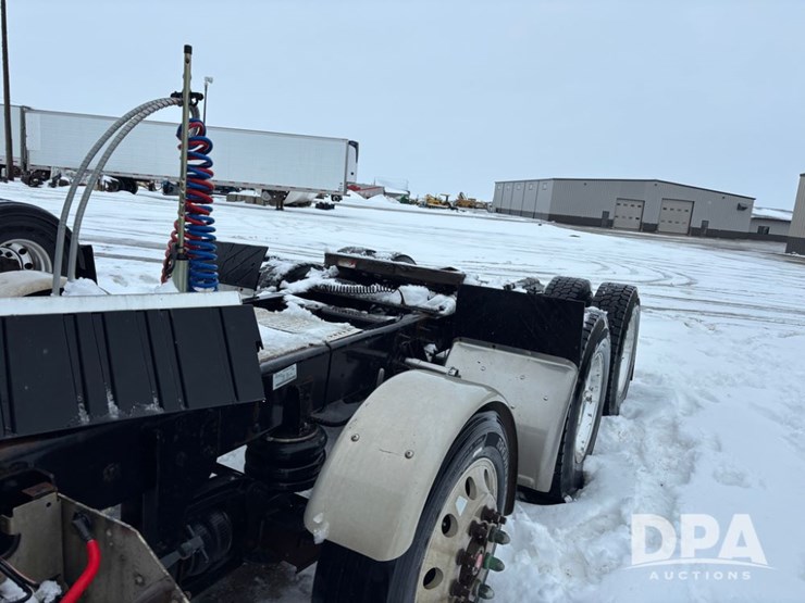 2012-international-prostar-image-33