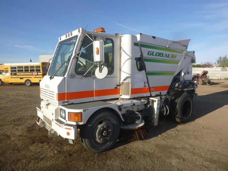 2013-global-m4-sweeper-image-1