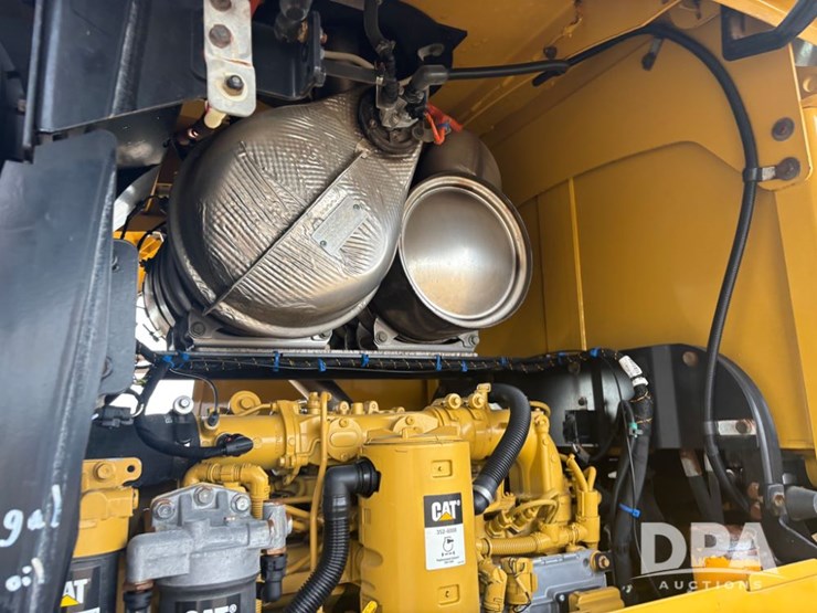 caterpillar-926m-image-36