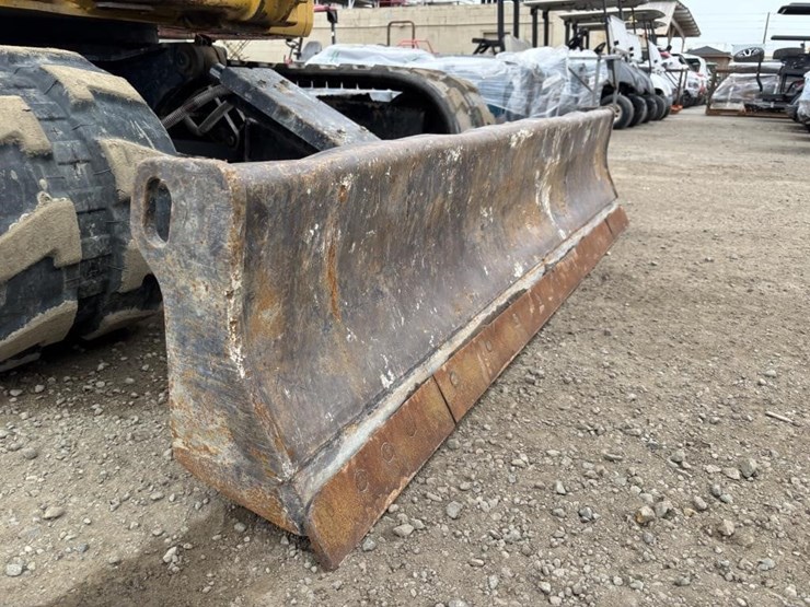 caterpillar-305.5e2-cr-image-10