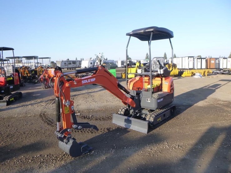2025-sdlanch-sdle18p-hydraulic-excavator-image-1
