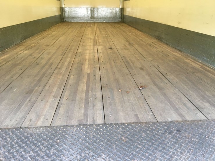 2016-hino-338-image-14