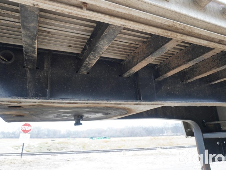 2024-wabash-53'-drop-deck-trailer-w/front-&-rear-hay-extensions-image-14