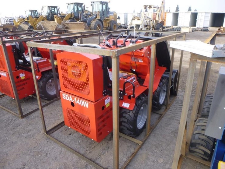 2025-agt-sda140w-skid-steer-loader-image-3