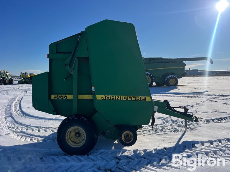 john-deere-566-image-4