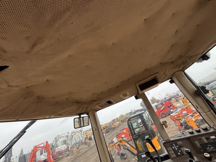 john-deere-6410-image-33