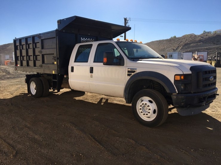 ford-f550-xl-image-2