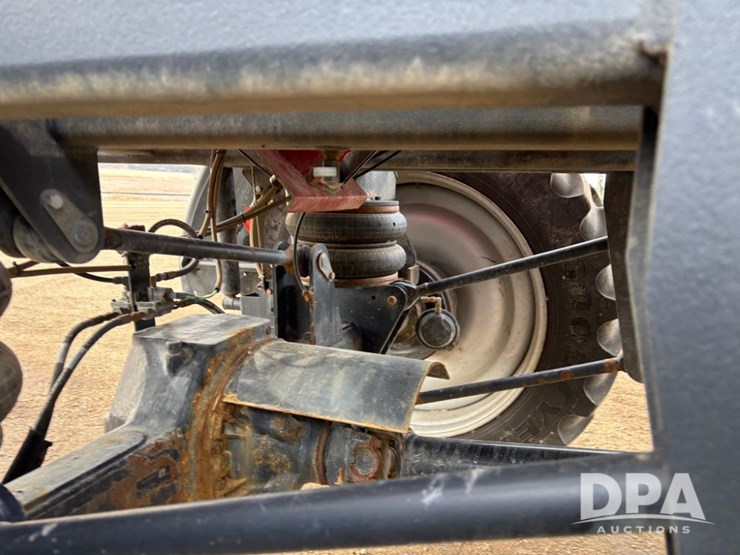 2018-case-ih-810-image-65