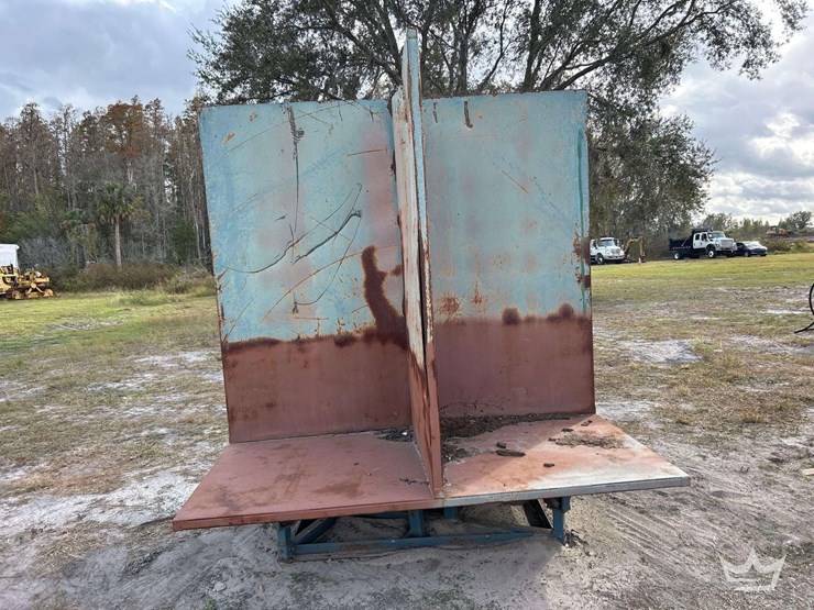 4-section-rolling-metal-divider-image-8