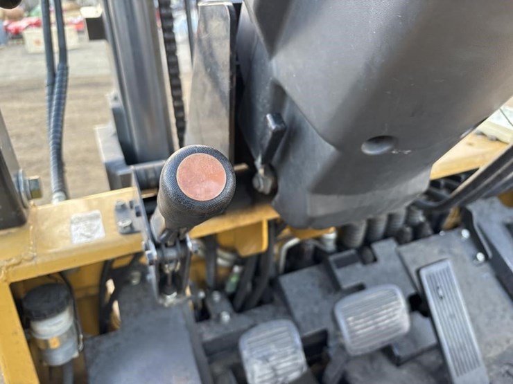 caterpillar-gc35k-image-21