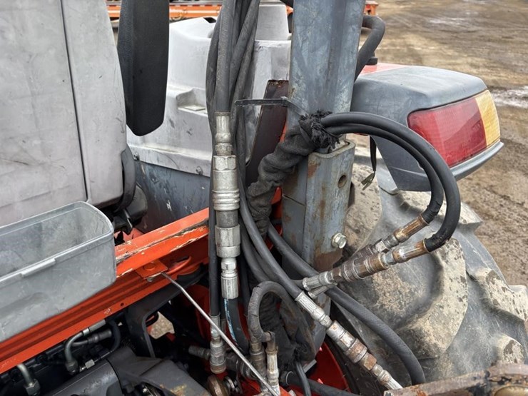 kubota-l4060-image-18