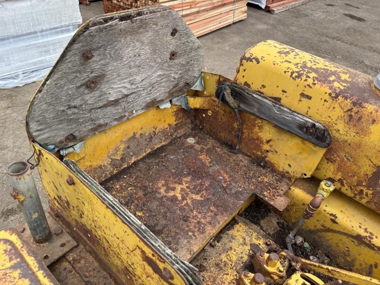 caterpillar-d2-image-11