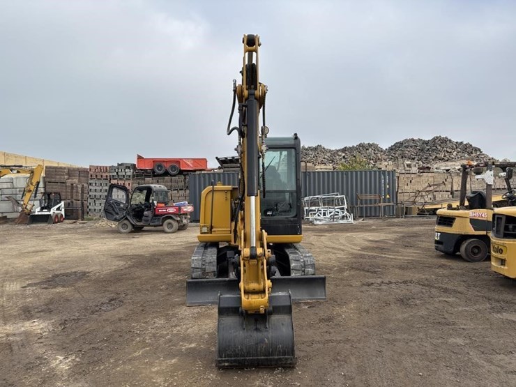 2023-caterpillar-305.5e2-image-6