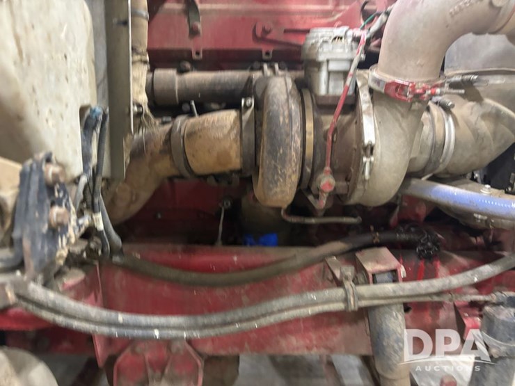 international-9900i-image-31