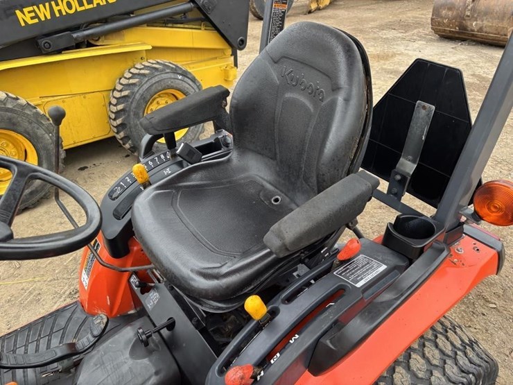 kubota-b2301-image-25