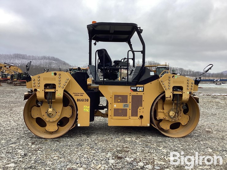 caterpillar-cb66b-image-4