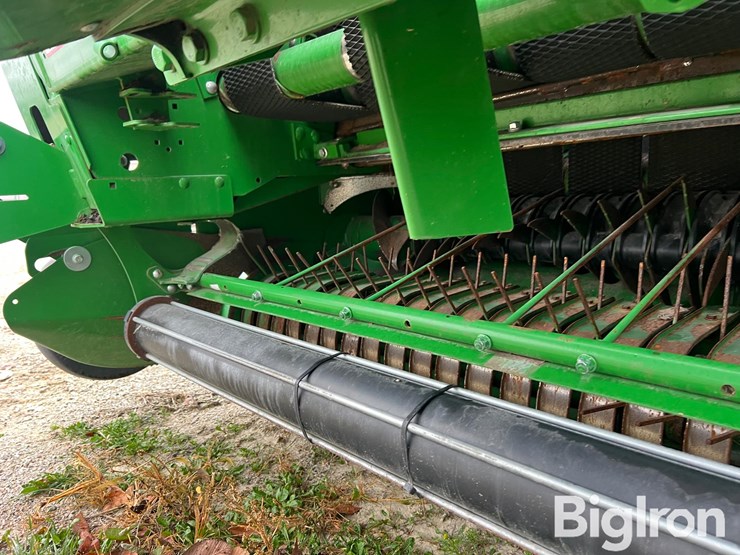 john-deere-560r-image-11