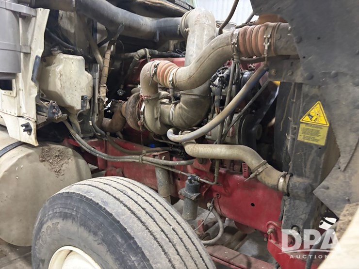 international-9900i-image-28