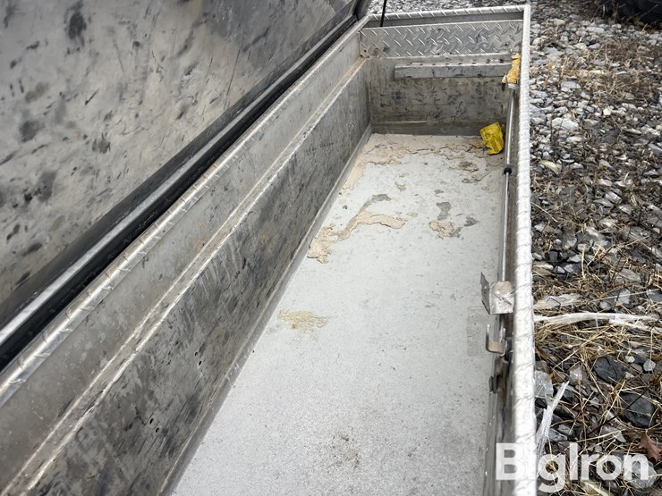 aluminum-pickup-toolboxes-image-9