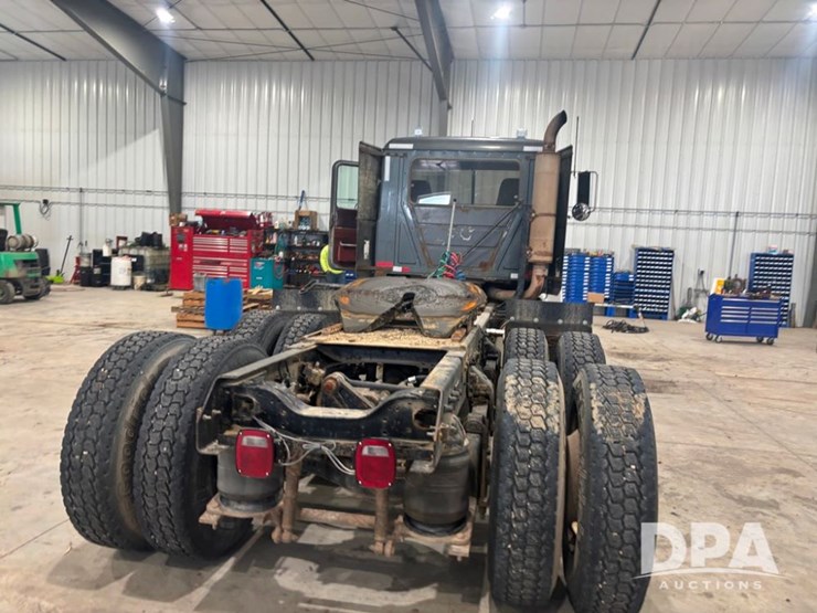 1993-mack-ch613-image-9