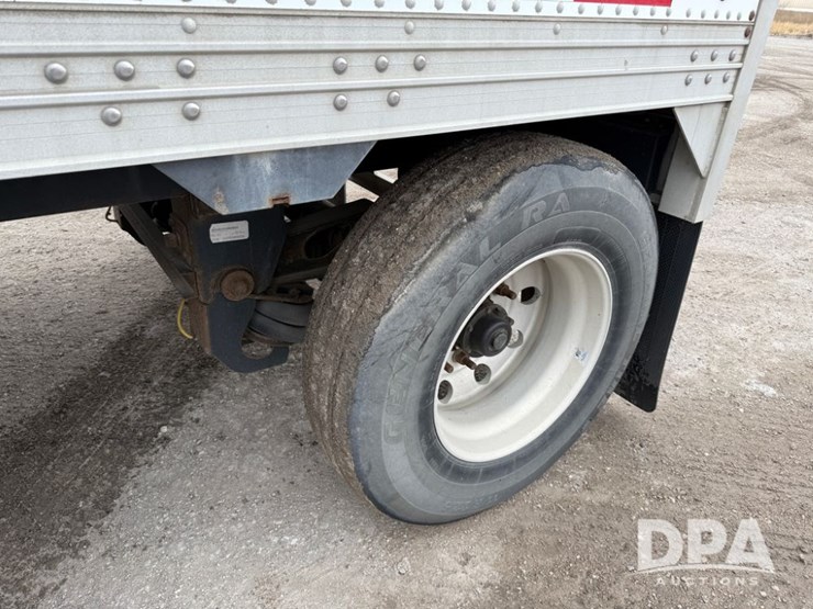 2016-timpte-grain-trailer-image-52