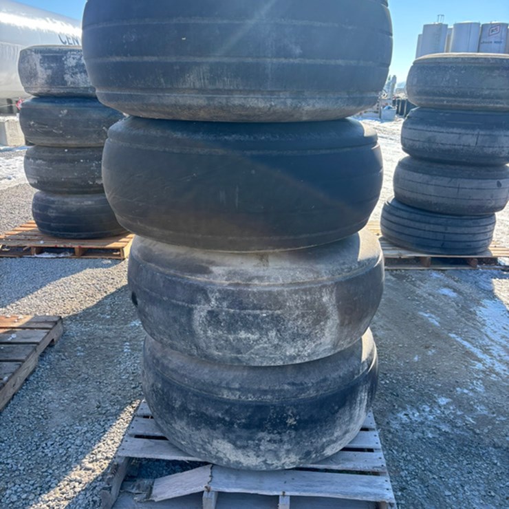 Implement Tires and Wheels (LT1481)