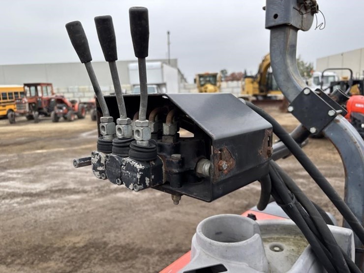 kubota-l4060-image-35