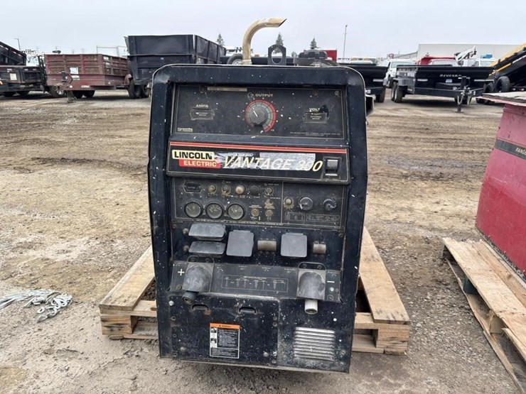 lincoln-electric-vantage-300-image-5