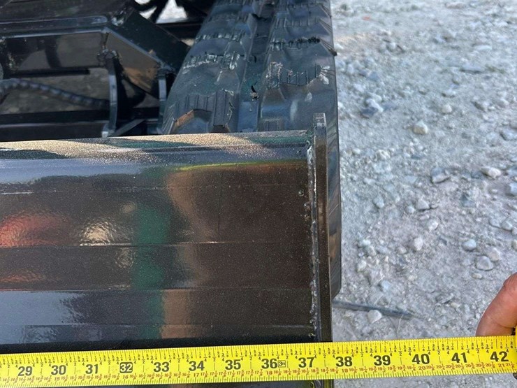 unused-2025-cfg-industrial-h15r-mini-excavator-image-14