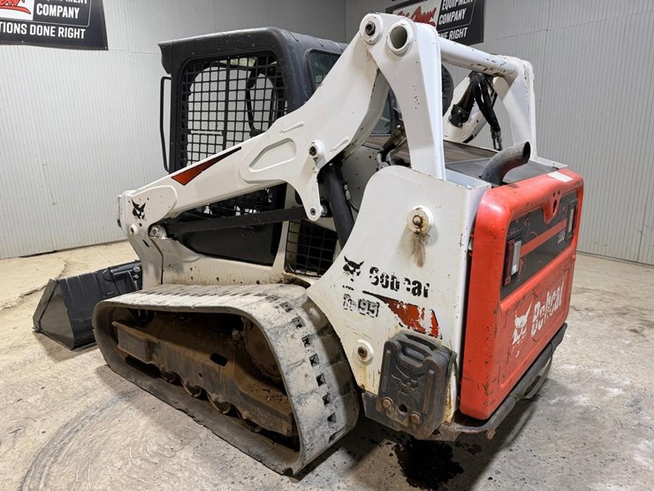 2019-bobcat-t595-image-3
