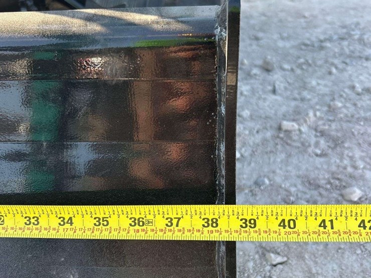 unused-2025-cfg-industrial-qh12r-mini-excavator-image-13