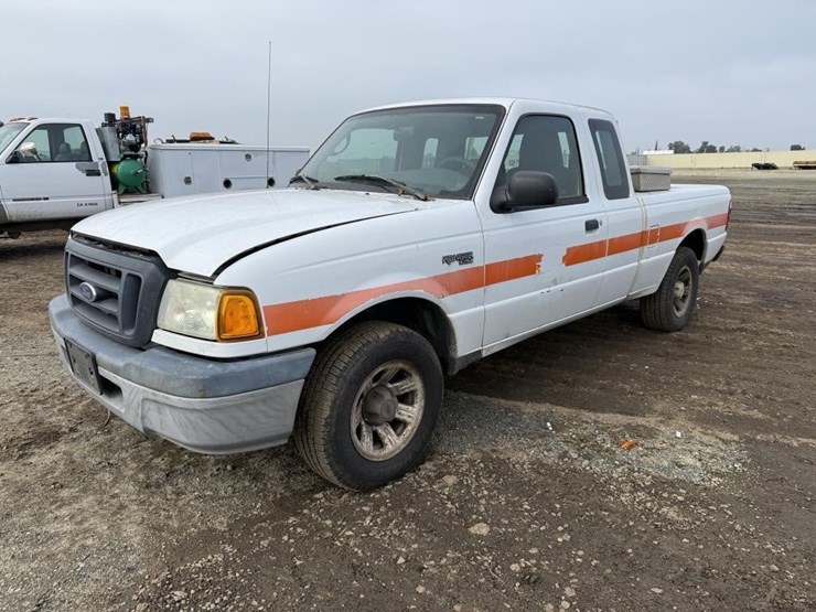 2005-ford-ranger-image-2