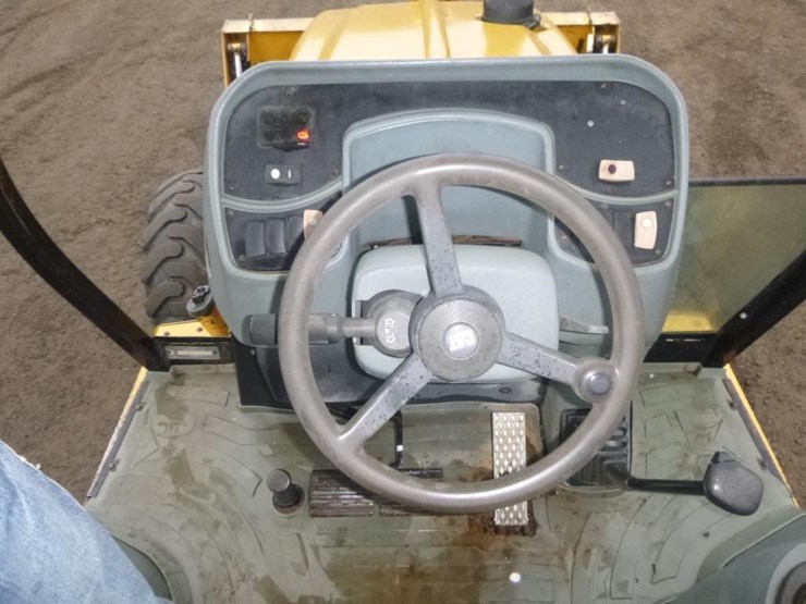 2005-caterpillar-420d-image-8