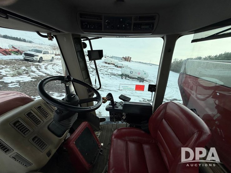 case-ih-titan-3030-image-41