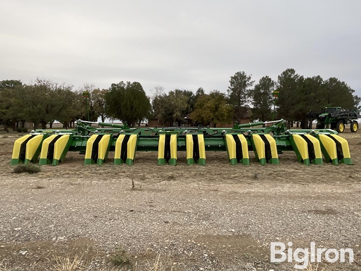 john-deere-sh12f-image-2