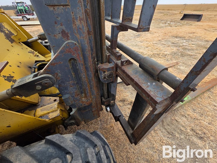 caterpillar-r80-image-11