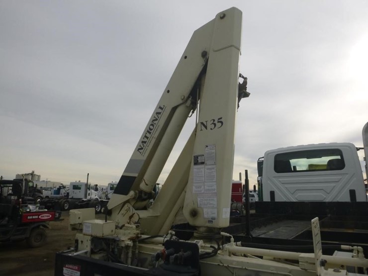 international-7600-image-10