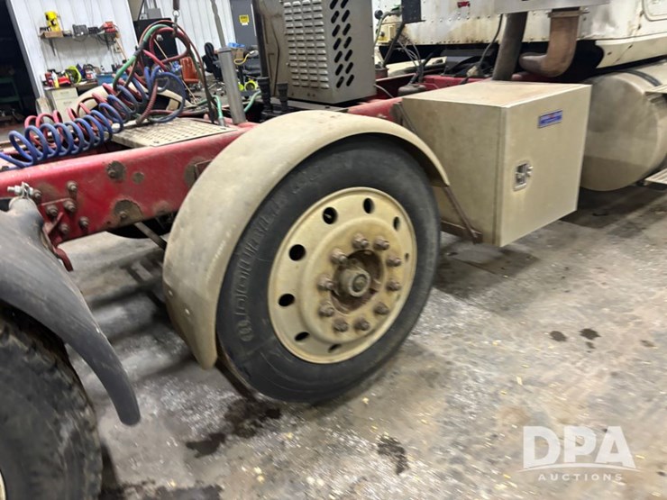 international-9900i-image-45