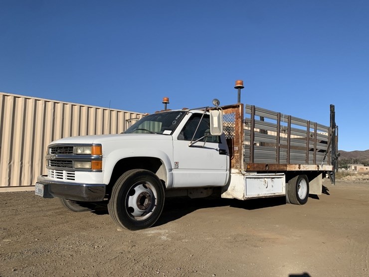 chevrolet-3500-image-1