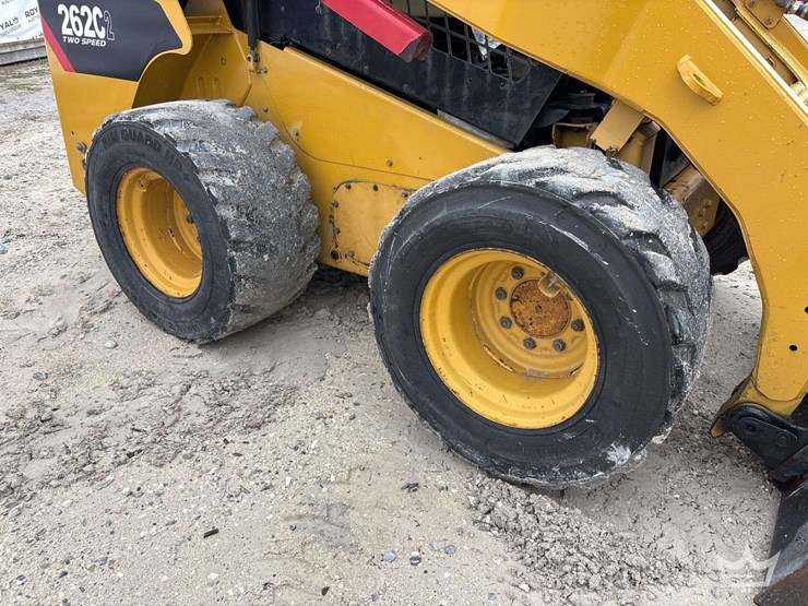 caterpillar-262c-image-27