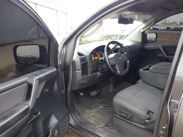 nissan-titan-image-5