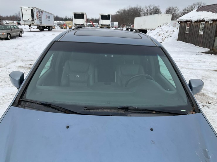 2010-honda-odyssey-touring-image-12