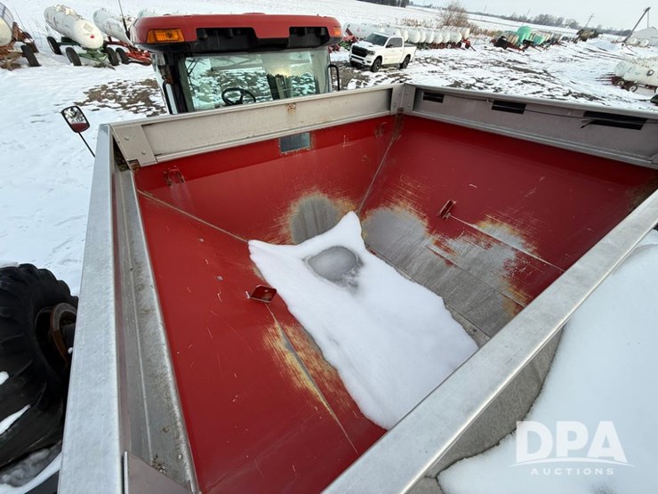 case-ih-titan-3030-image-8