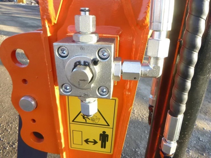 2025-sdlanch-sdle18p-hydraulic-excavator-image-13