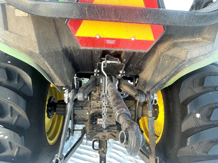 john-deere-3025e-image-15