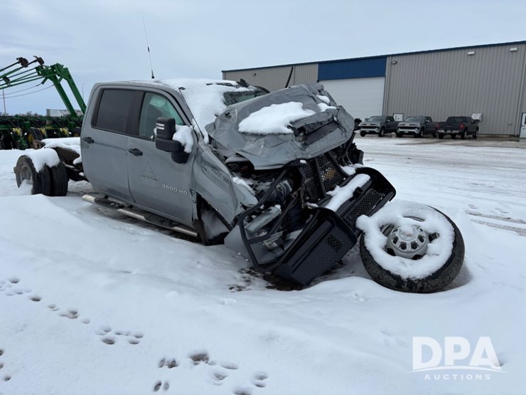 chevrolet-3500hd-image-5